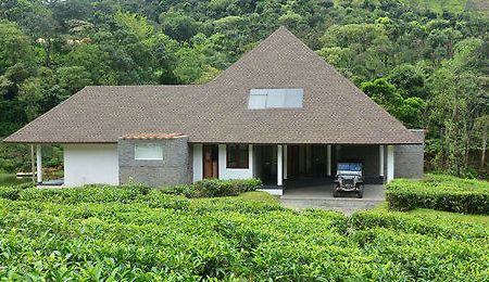فندق Udumbansholaفي  Silver Oak Plantation Bungalow المظهر الخارجي الصورة